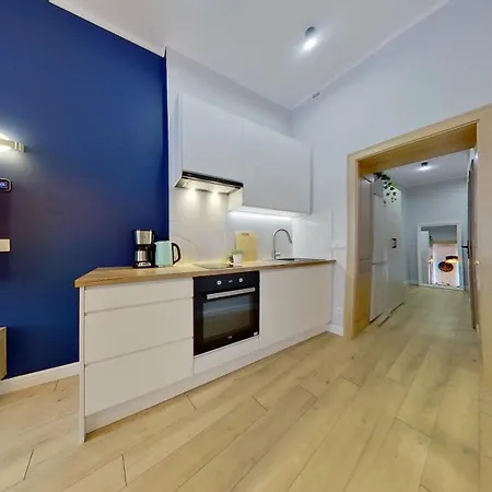 Uroczy Apartament Leczycka 7/2a شقة